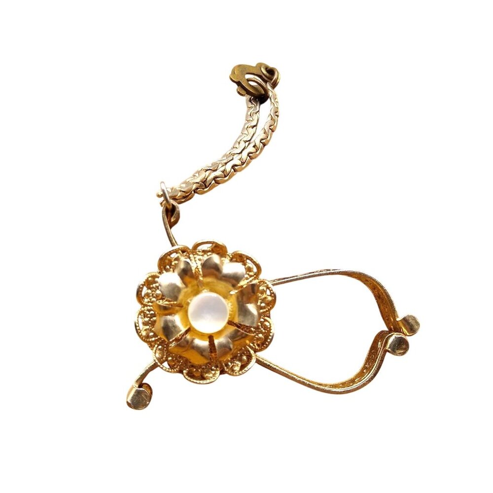 Etched Gold Tone Gloves Clip with Purse Chain and Elegant Mother of Pearl Flower